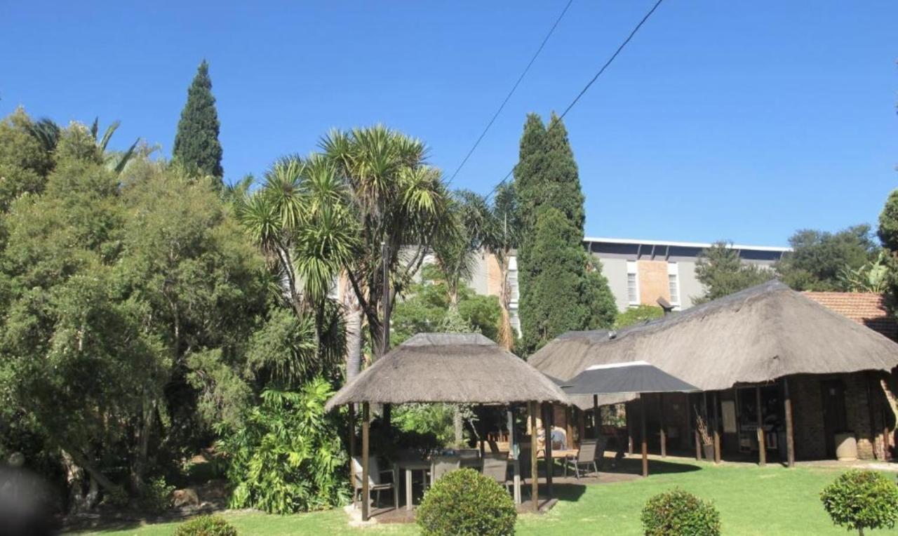 Aero Guest Lodge Kempton Park Buitenkant foto